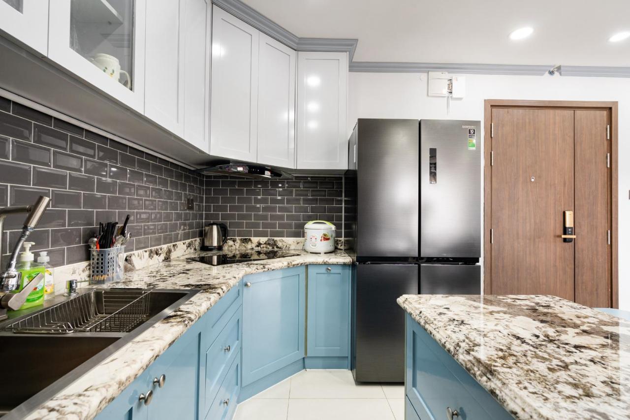 123 Apartment In Saigon Royal With Panorama City View Хошимин Экстерьер фото