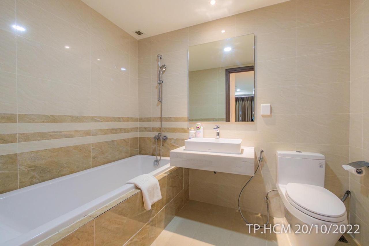 123 Apartment In Saigon Royal With Panorama City View Хошимин Экстерьер фото